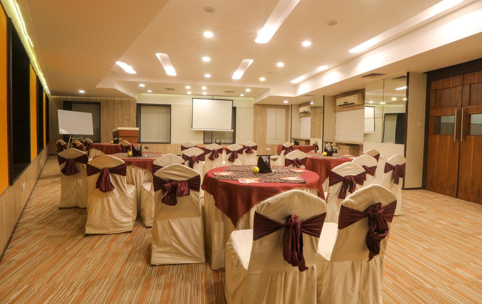 Ira By Orchid, Nashik Hotel Exterior photo