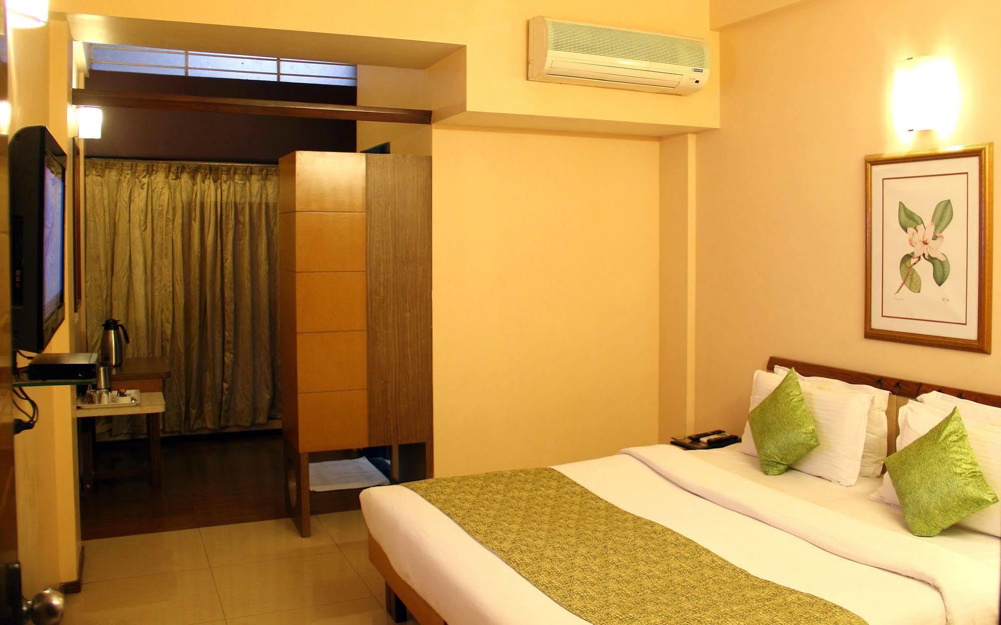 Ira By Orchid, Nashik Hotel Exterior photo